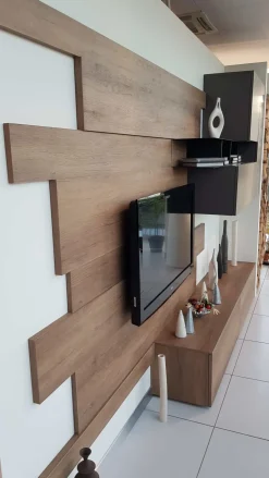 Outlet Soggiorno Compas Tomasella in offerta