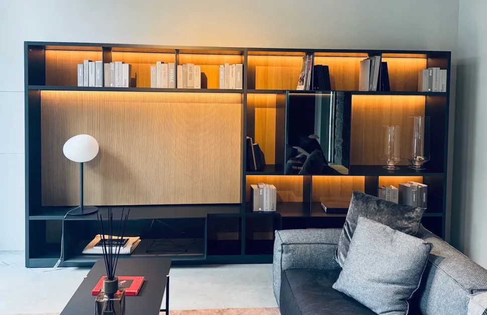 Parete attrezzata 505 up system Molteni & c in stile design a prezzo scontato