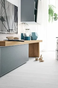 Parete attrezzata A064 Tomasella in laccato opaco a prezzo Outlet