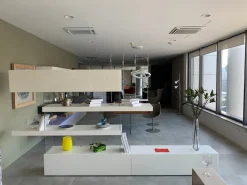 Parete attrezzata Air storage del brand Lago con un ribasso esclusivo