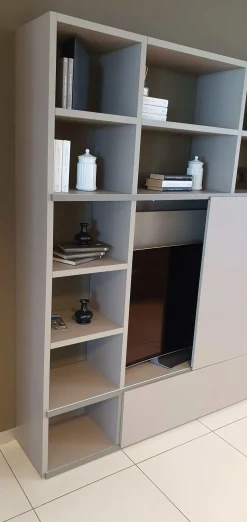 Parete attrezzata Atlante 2020 Tomasella in stile design a prezzo ribassato