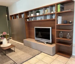 Parete attrezzata Composizione parete tv  di Pianca scontata del 30%