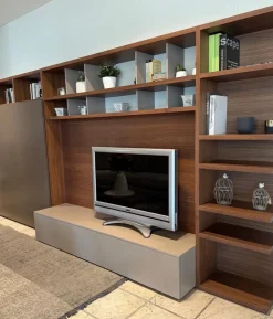Parete attrezzata Composizione parete tv  di Pianca scontata del 30%