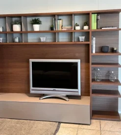 Parete attrezzata Composizione parete tv  di Pianca scontata del 30%
