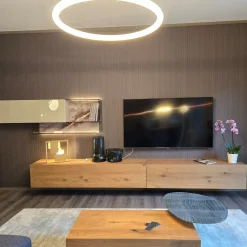 Parete attrezzata Composizione 36e8 Lago in stile design a prezzo scontato