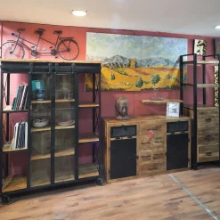 Parete attrezzata Composzione soggiorno industrial new york Outlet etnico in stile moderno a prezzo scontato