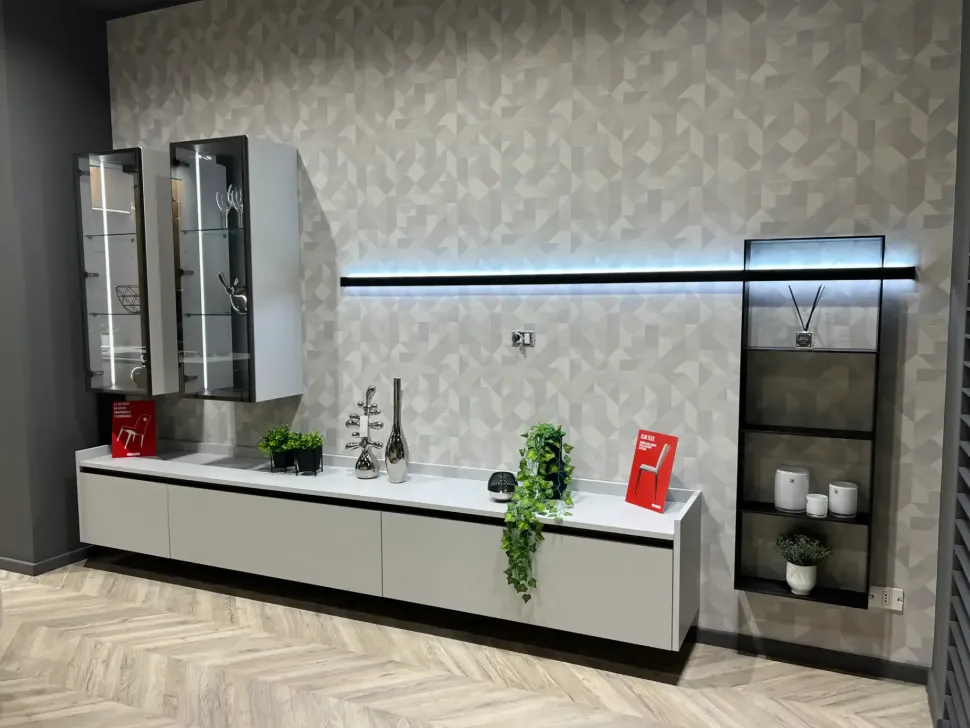 Parete attrezzata Delinea di Scavolini in OFFERTA OUTLET