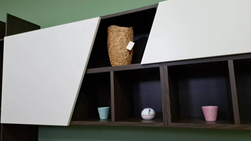 Parete attrezzata Expo di Giessegi scontata del 50%