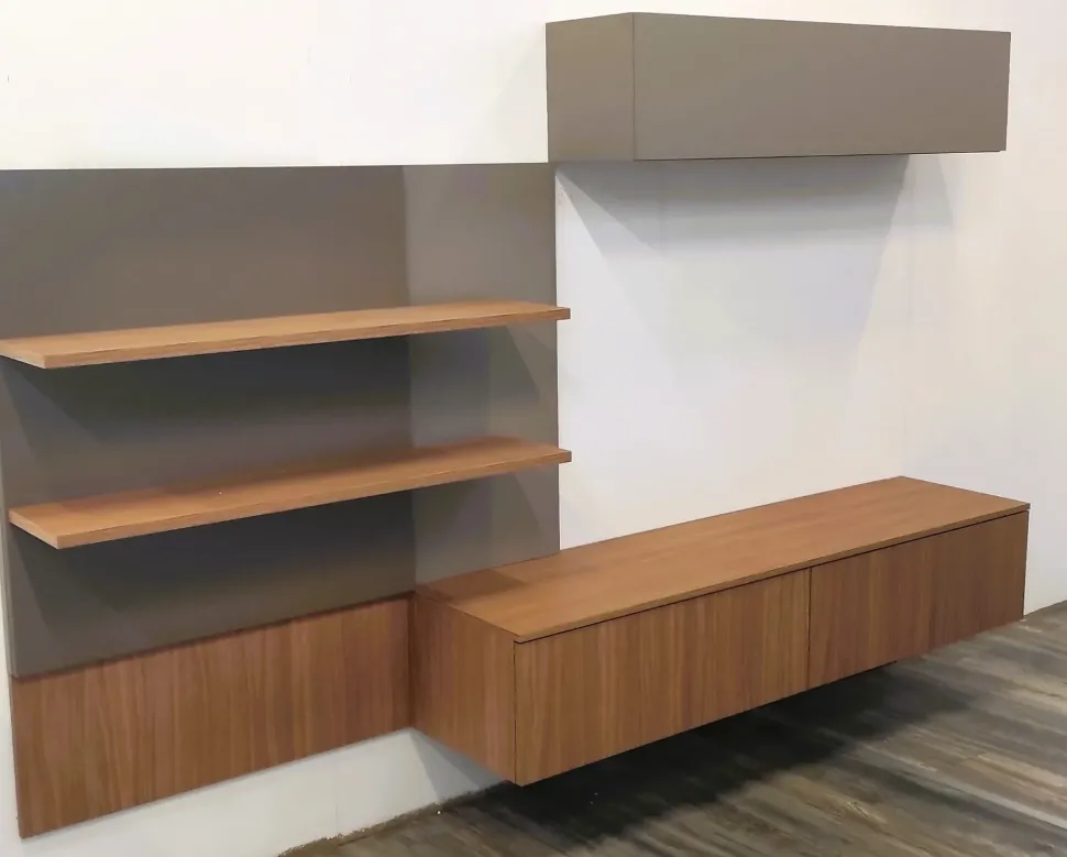 Parete attrezzata Golf dell'azienda Colombini casa con un ribasso esclusivo