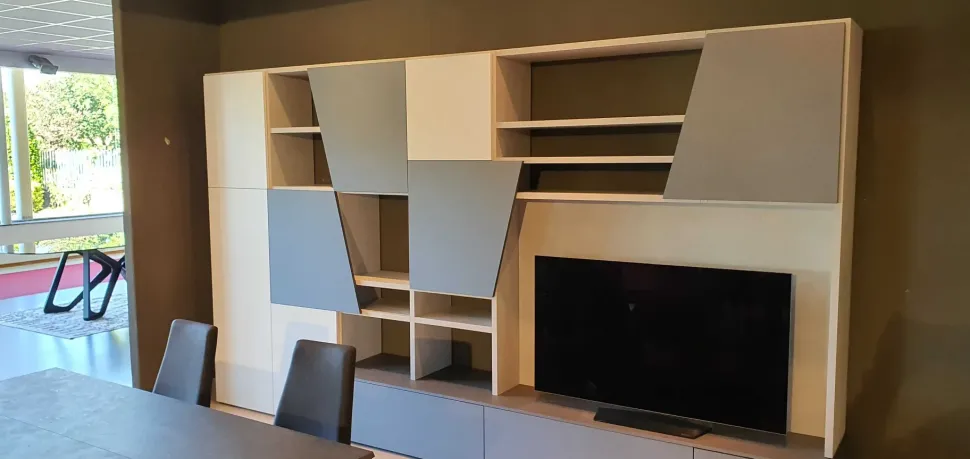 Parete attrezzata in stile design Diagonal 2020 di Tomasella in Offerta Outlet