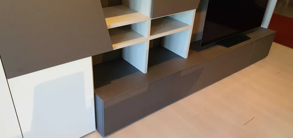 Parete attrezzata in stile design Diagonal 2020 di Tomasella in Offerta Outlet