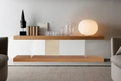 Parete attrezzata in stile design F2/ twinse line free di Forme’s a prezzo scontato