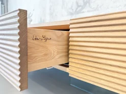 Parete attrezzata in stile moderna Parete tv di Devina nais a prezzo Outlet