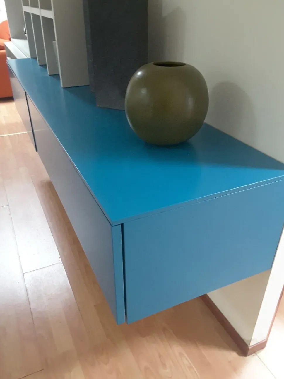 Parete attrezzata Living system di Novamobili scontata del 70%