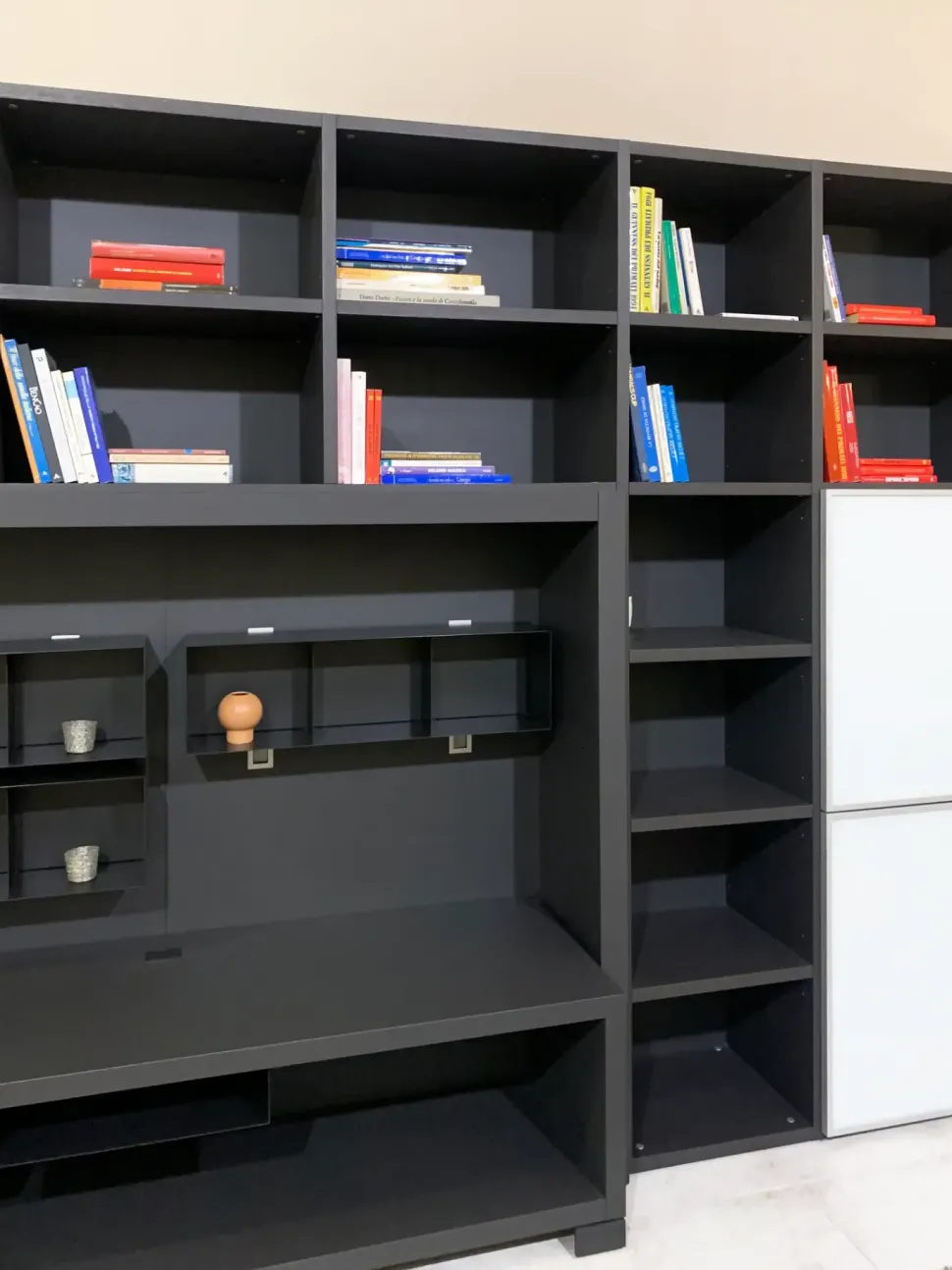 Parete attrezzata Metropolis di Tisettanta in OFFERTA OUTLET