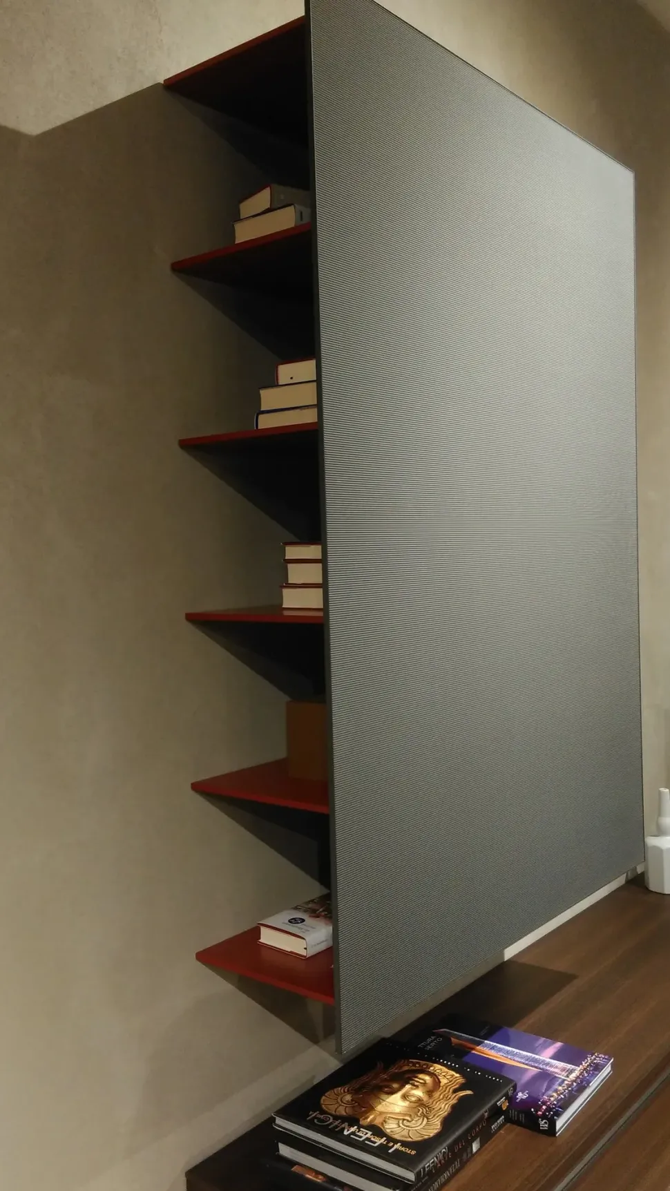 Parete attrezzata Password Molteni & c in stile moderna a prezzo scontato