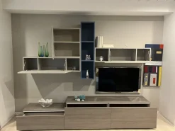 Parete attrezzata Pratico Santalucia in stile moderno a prezzo scontato