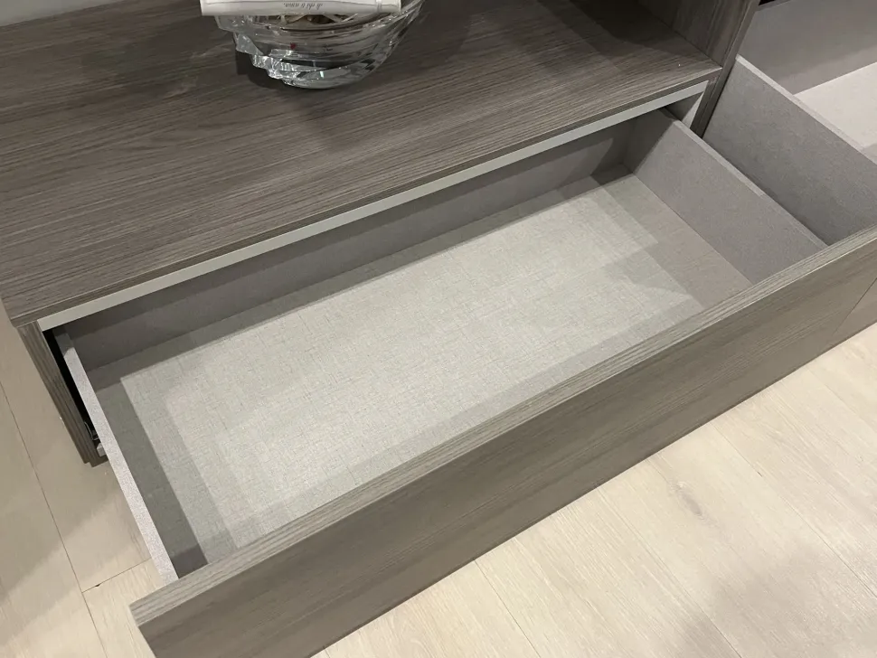 Parete attrezzata Pratico Santalucia in stile moderno a prezzo scontato