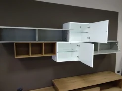 Parete attrezzata Sangiacomo Parete attrezzata in rovere nodato e laccato opaco PREZZI OUTLET