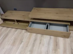 Parete attrezzata Sangiacomo Parete attrezzata in rovere nodato e laccato opaco PREZZI OUTLET