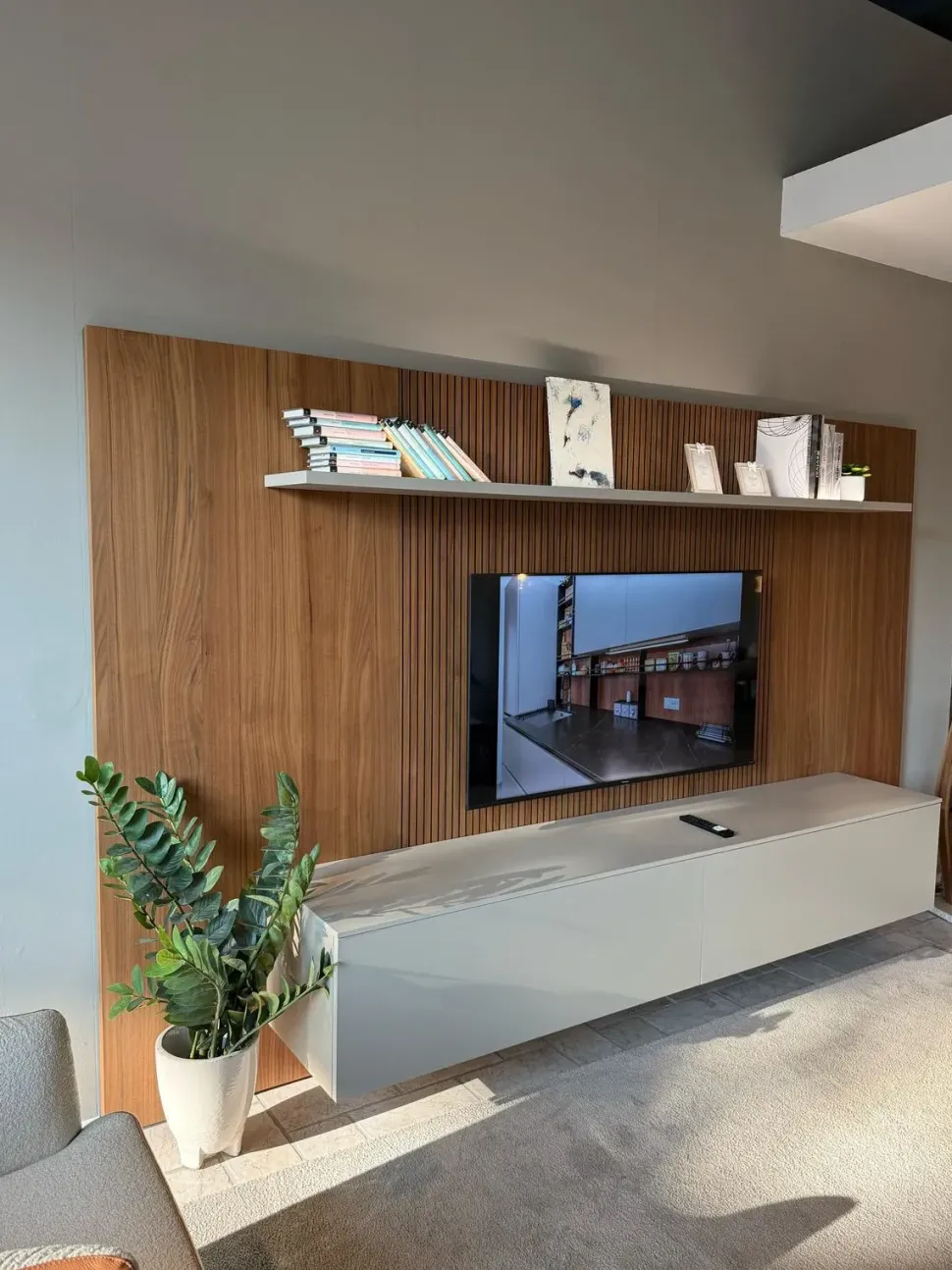 Parete attrezzata Soggiorno boiserie Pianca in stile design a prezzo ribassato