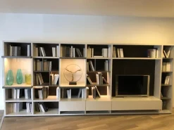 Parete attrezzata Wall system del brand Poliform con uno sconto esclusivo