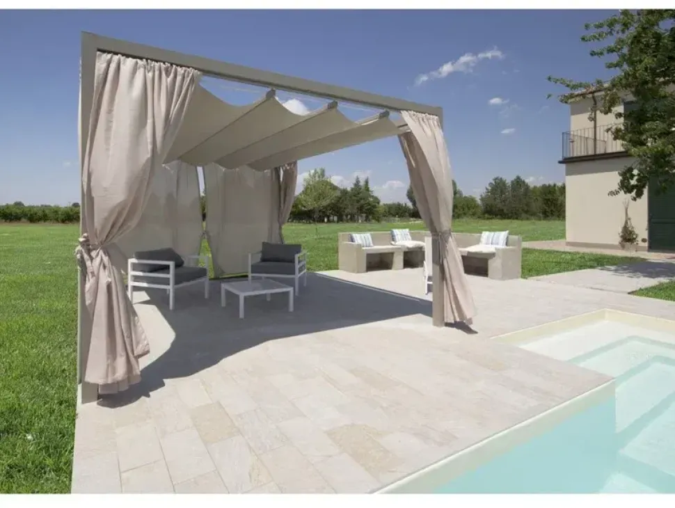 Pergotenda a marchio Artigianale modello Onda 90 waterproof SCONTATA