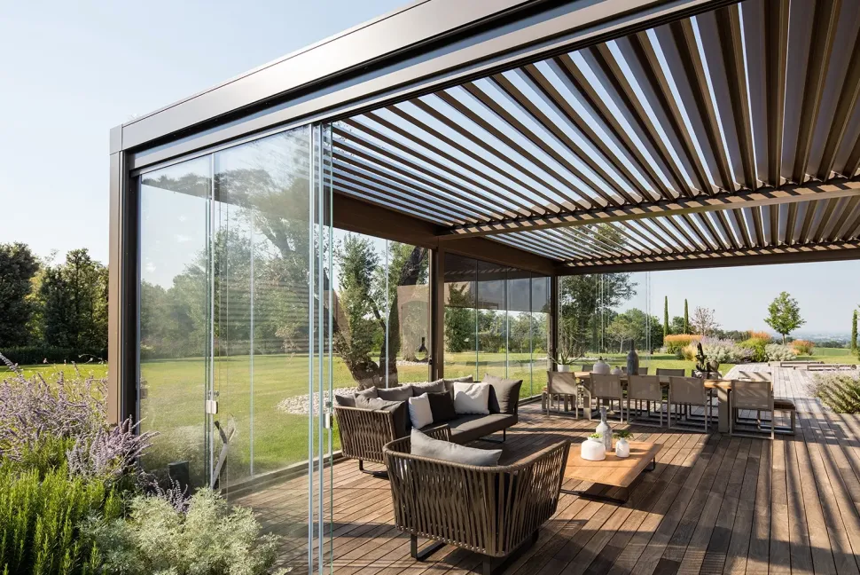 Pergotenda a marchio Pratic modello Opera SCONTATA