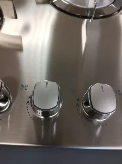 Piano cottura modello Cfx75 di Candy con forte sconto