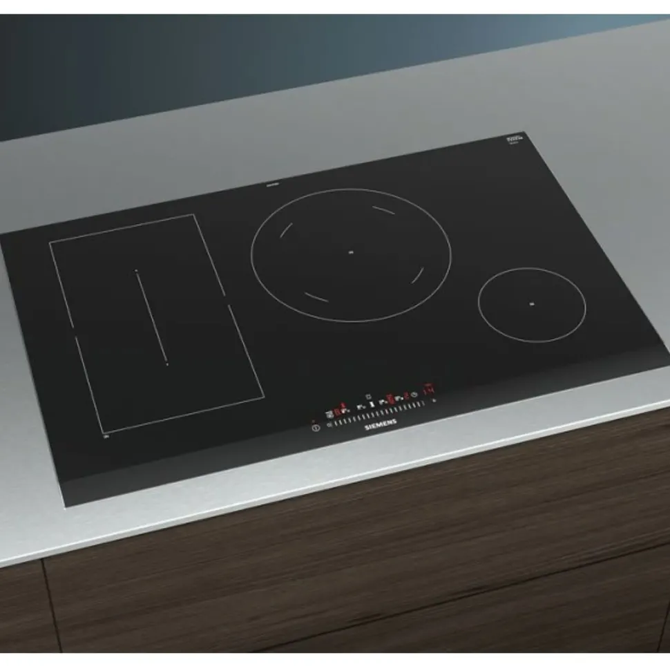 Piano cottura modello Ed875fsb5e di Siemens con forte sconto