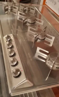 Piano cottura modello Piano cottura 5 fuochi dell'azienda Alpes inox a prezzo scontato