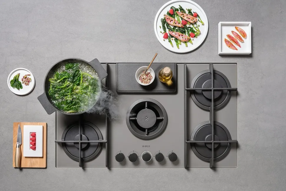 Piano cottura Nikolatesla flame Elica in Offerta Outlet