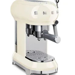 Piccoli elettrodomestici Smeg: Macchina caffè anni 50 con forte sconto
