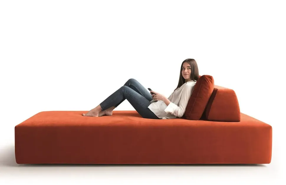 Platform tessuto in poliuretano Felis in Offerta Outlet