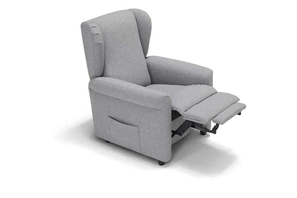 Poltrona Chanel con movimento relax a marchio Mottes selection con uno sconto speciale