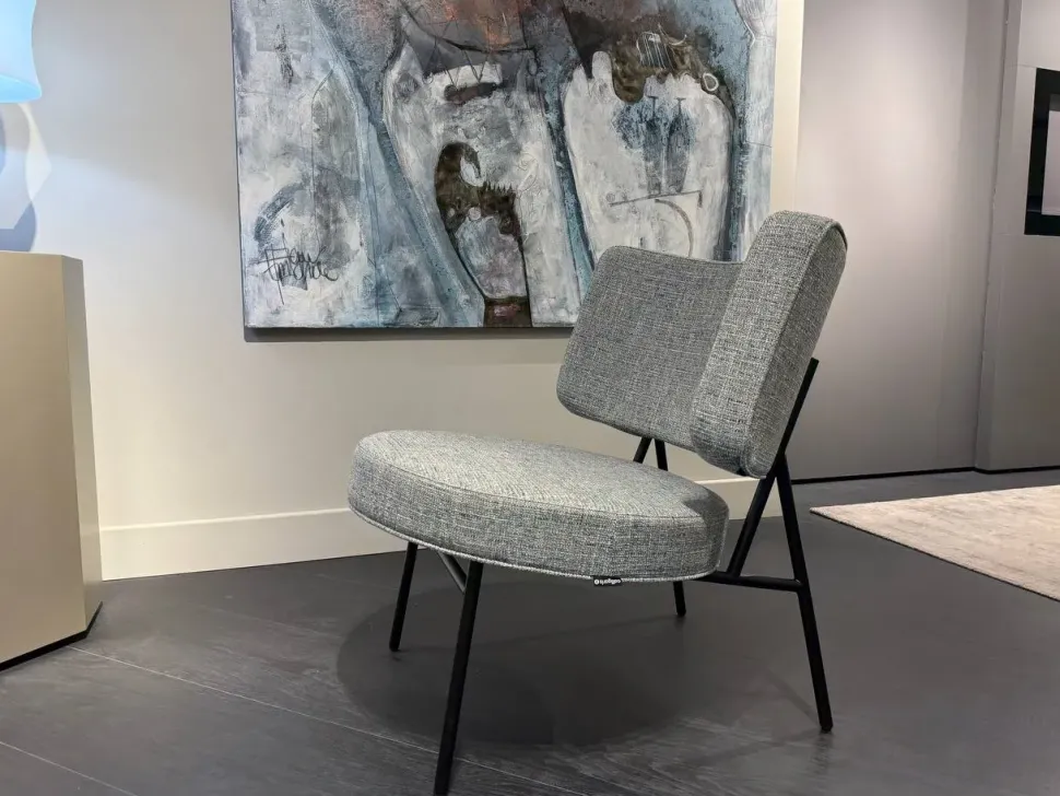 Poltrona con seduta fissa Coco Calligaris a prezzo Outlet