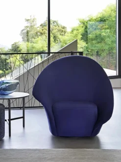 Poltrona con seduta fissa Lilia Flou in Offerta Outlet