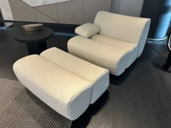 Poltrona con seduta fissa Ernest Poliform a prezzo Outlet