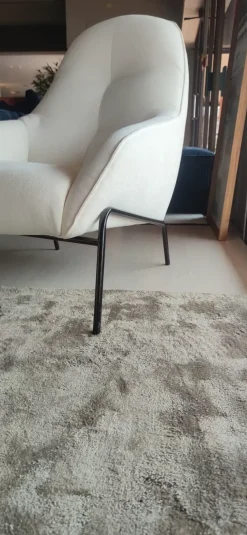 Poltrona con seduta fissa Ariel Max divani a prezzo Outlet