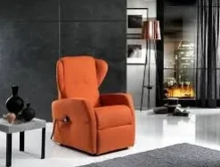 Poltrona Ginger con movimento relax a marchio Artigianale con uno sconto imperdibile