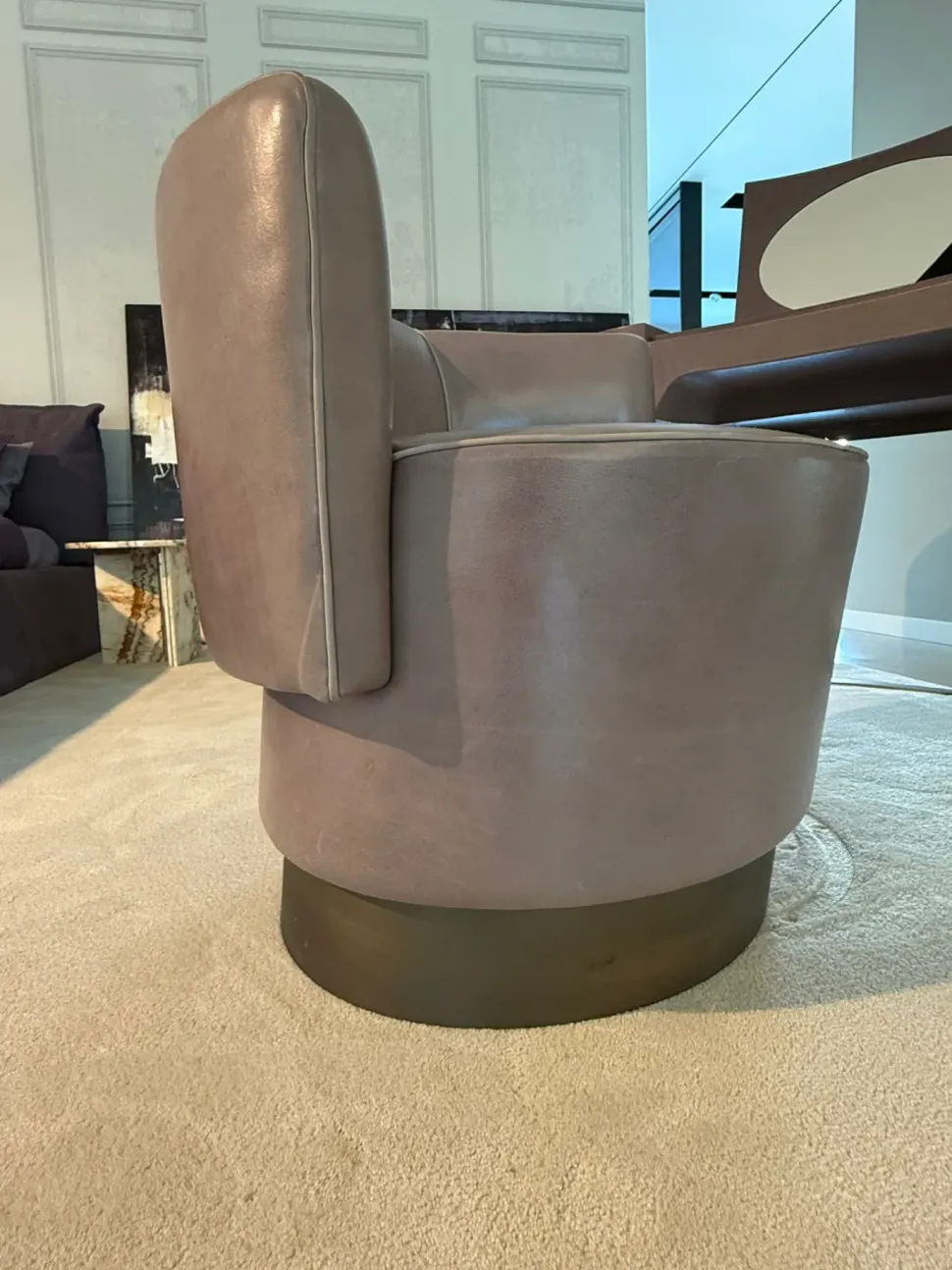 Poltrona in Pelle Poltrona anais girevole Baxter a prezzo scontato