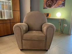 Poltrona in Pelle Vanity fair limited edition Poltrona frau a prezzo Outlet