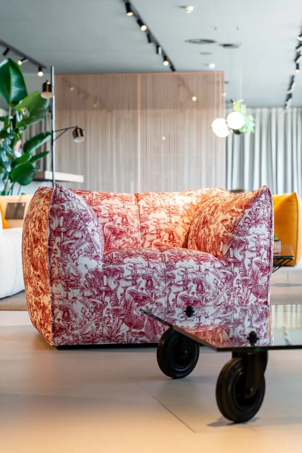 Poltrona in stile design Bambola B&b italia in Offerta Outlet