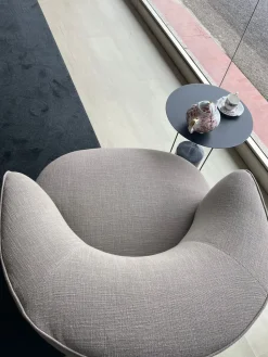 Poltrona in stile moderna Elain Molteni & c in Offerta Outlet