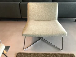 Poltrona in Tessuto Acam area Collezione esclusiva a prezzo scontato