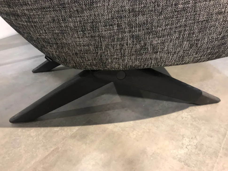 Poltrona in Tessuto Marolon Poliform in Offerta Outlet