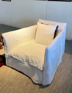 Poltrona in Tessuto Poltrona ghost 01 Gervasoni a prezzo scontato