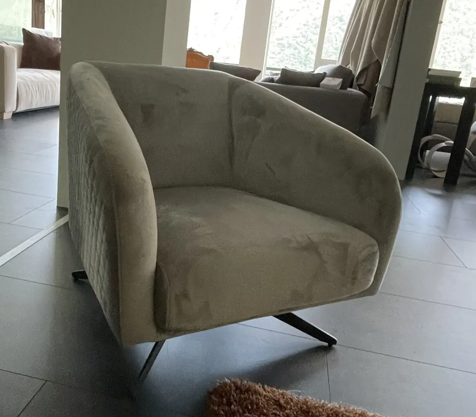 Poltrona in Tessuto Poltrona girevole Zr a prezzo Outlet