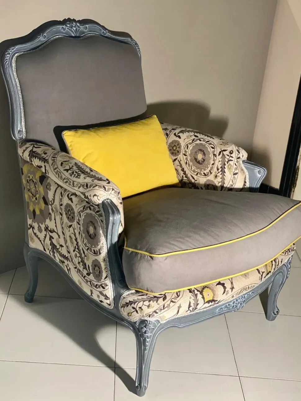 Poltrona in Tessuto Tiglio Tre ci salotti