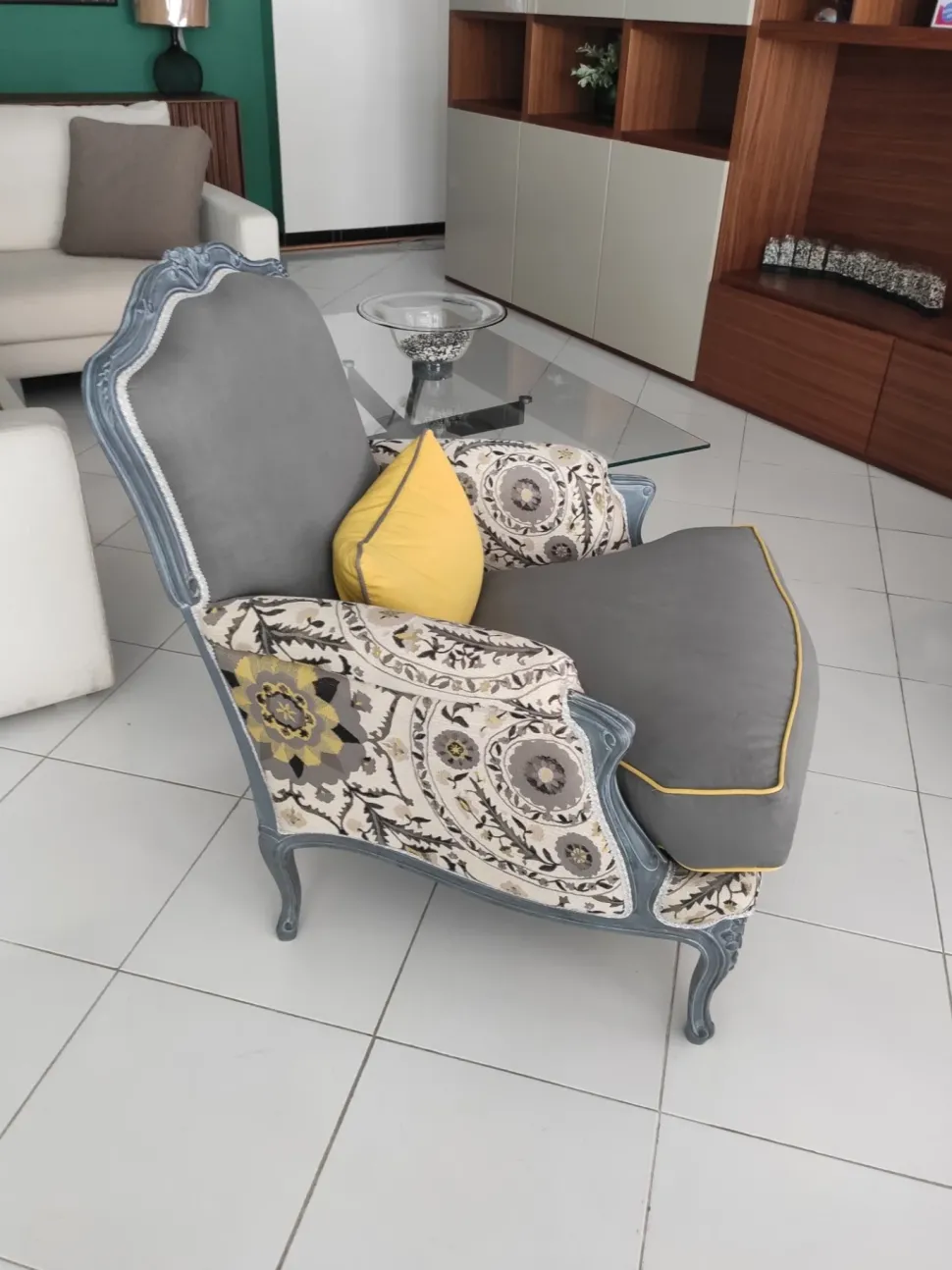 Poltrona in Tessuto Tiglio Tre ci salotti